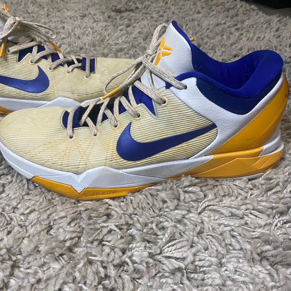 Nike Zoom Kobe VII "Lakers Home" size 13
